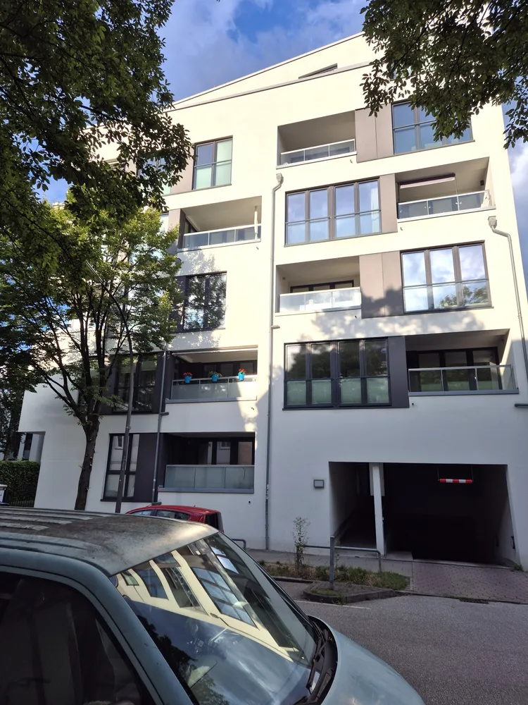 2 Zimmer Wohnung mit 75 m² in Hamburg – Bild 1