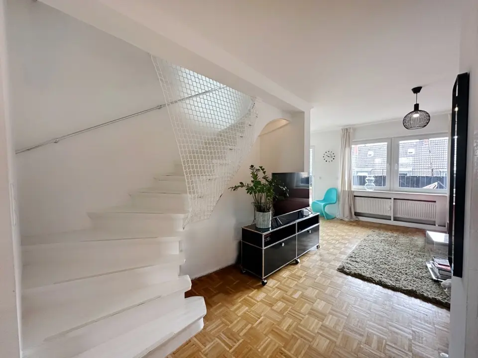 4 Zimmer Wohnung mit 155 m² in Düsseldorf – Bild 4