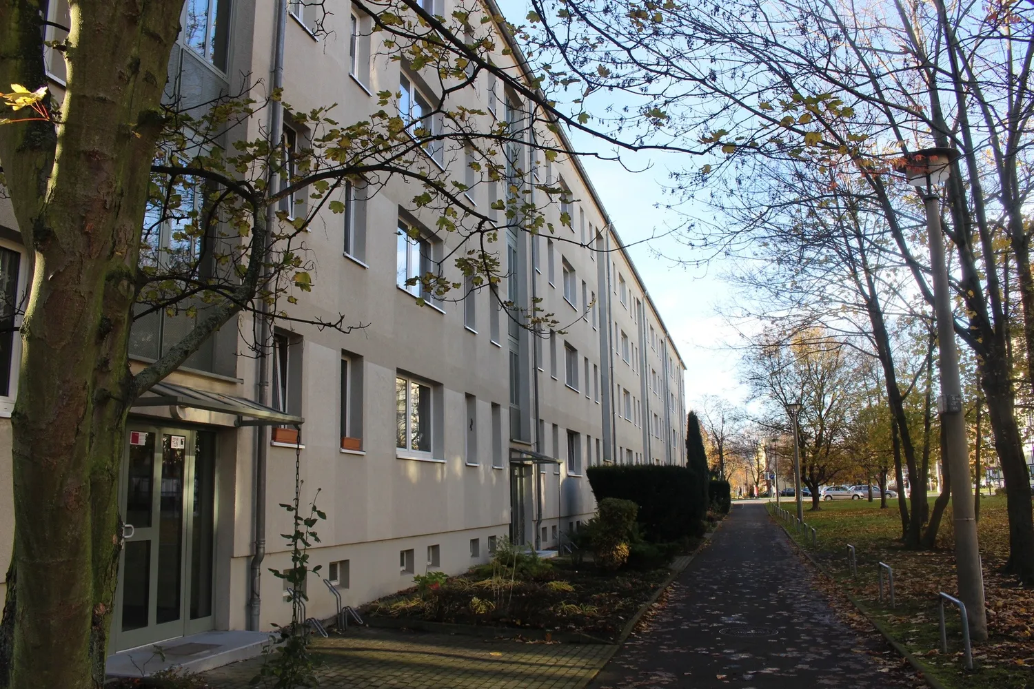 2 Zimmer Wohnung mit 47 m² in Erfurt – Bild 2