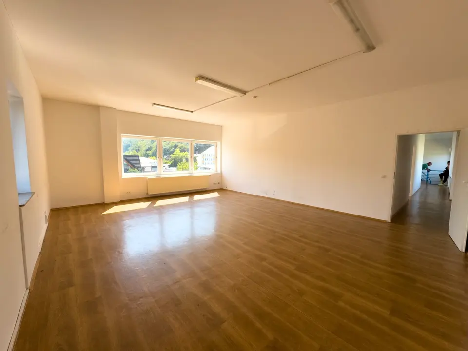 3 Zimmer Wohnung mit 85 m² in Koblenz – Bild 2