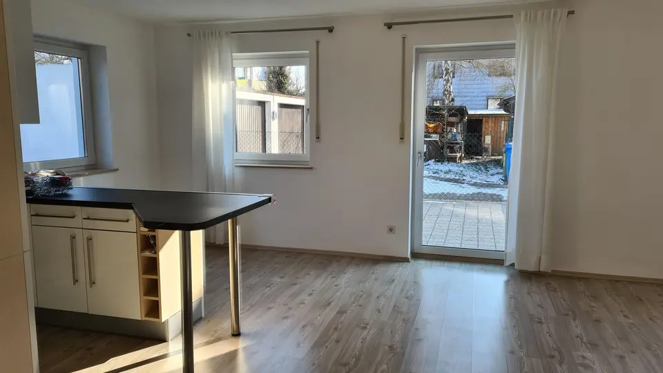2 Zimmer Wohnung mit 65 m² in Ingolstadt – Bild 2