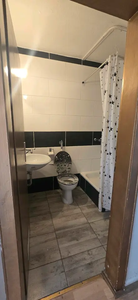 2 Zimmer Wohnung mit 60 m² in Duisburg – Bild 10