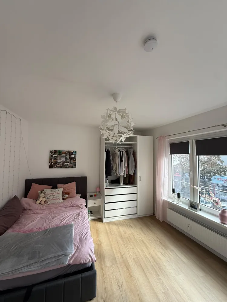 2 room apartment with 50 m² in Cologne – Photo 4