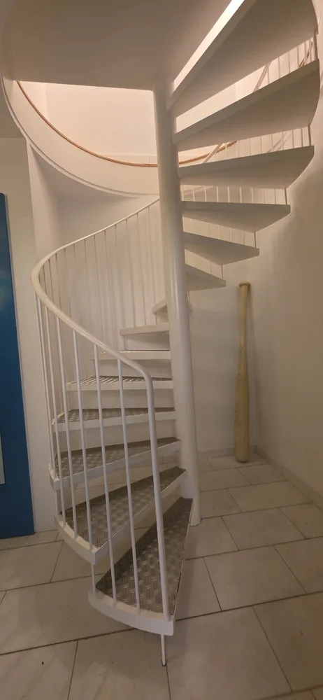 5 Zimmer Wohnung mit 165 m² in Düsseldorf – Bild 2