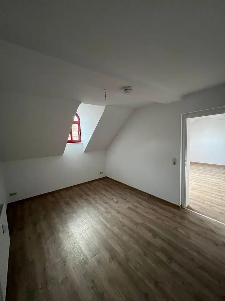 3 Zimmer Wohnung mit 84 m² in Altenburg – Bild 3