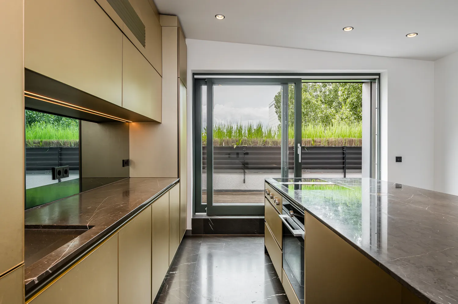 3 room apartment with 125 m² in Berlin – Photo 8