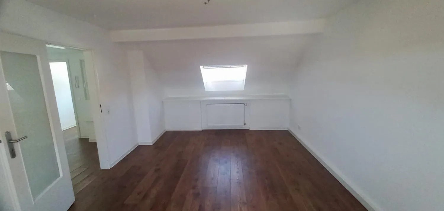 2 Zimmer Wohnung mit 70 m² in Ludwigshafen am Rhein – Bild 2