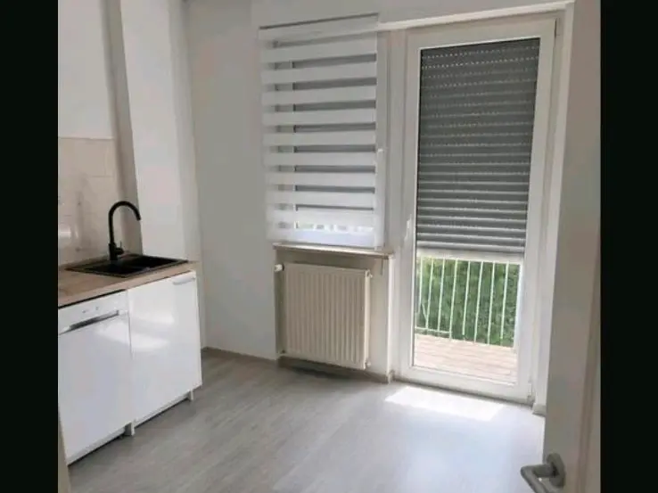 3 Zimmer Wohnung mit 80 m² in Saarbrücken – Bild 2