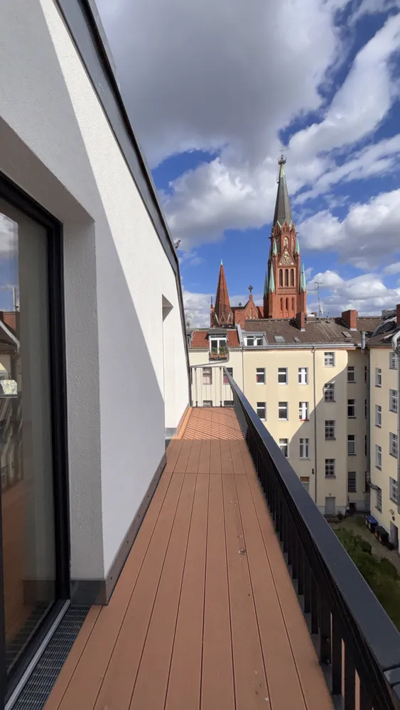 2 Zimmer Wohnung mit 64 m² in Berlin – Bild 4