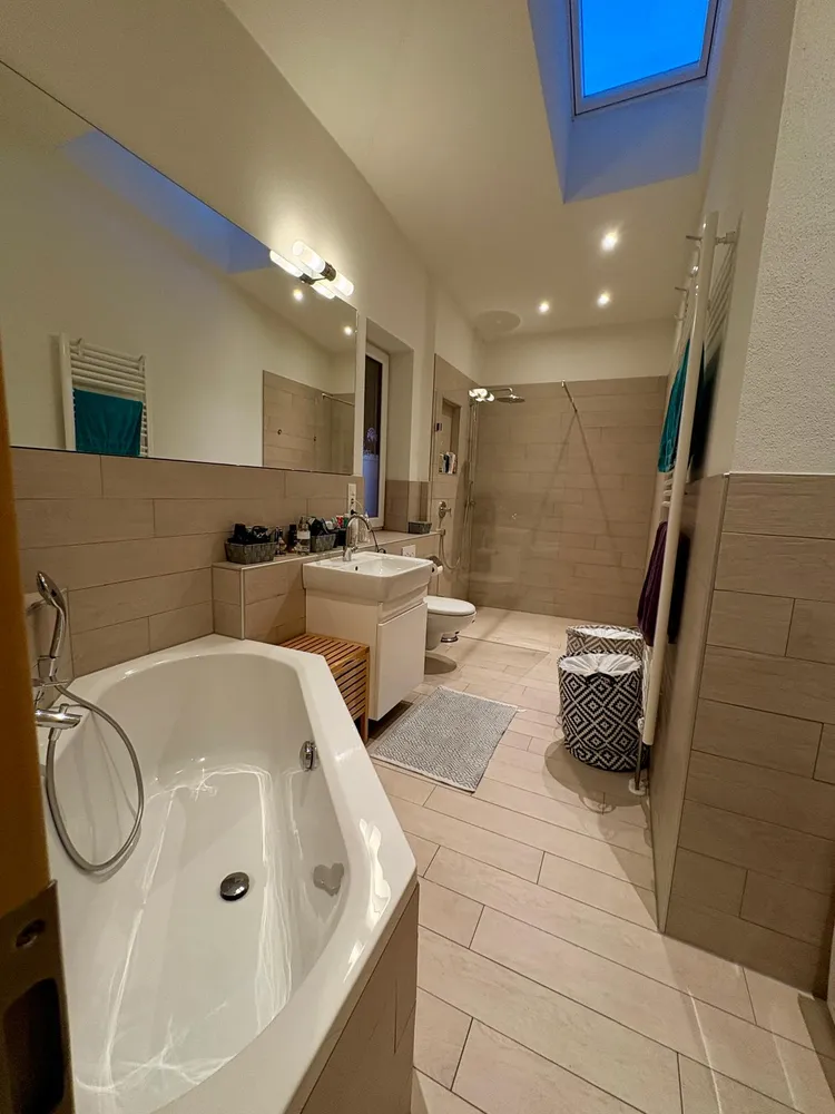 5 Zimmer Wohnung mit 138 m² in München – Bild 8