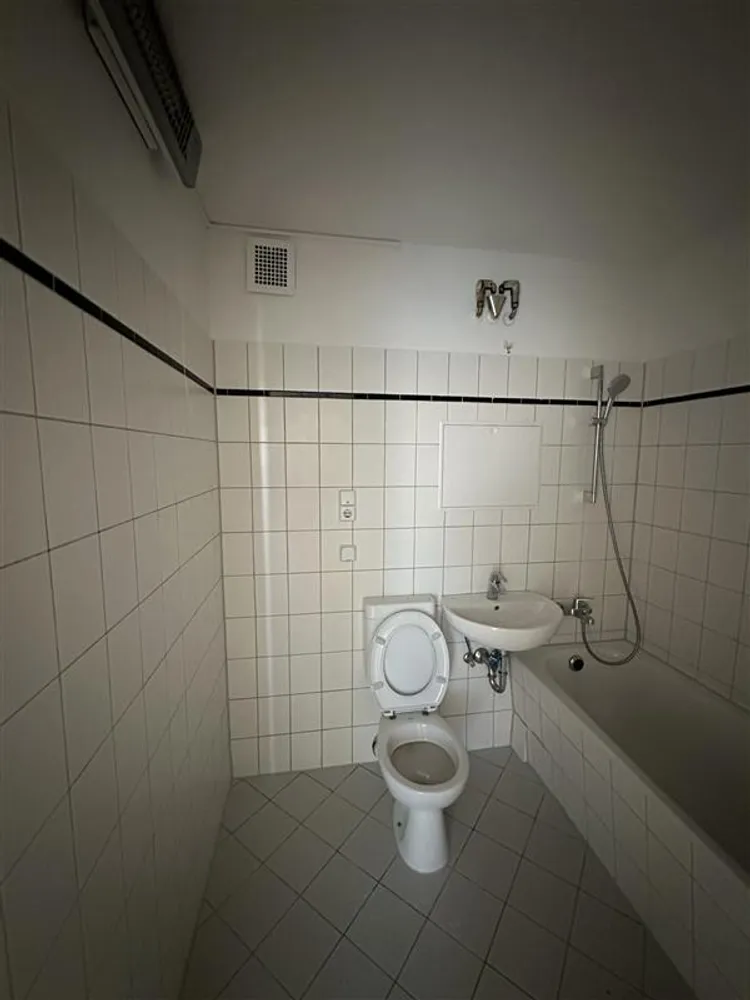 2 Zimmer Wohnung mit 53 m² in Berlin – Bild 6