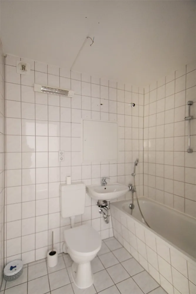 3 Zimmer Wohnung mit 70 m² in Halle (Saale) – Bild 6