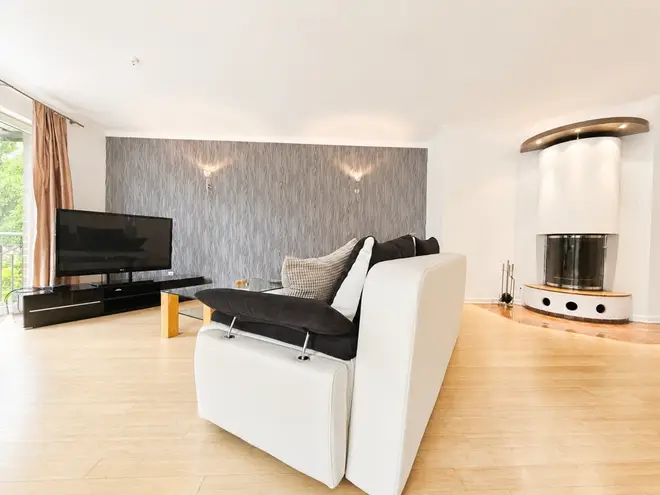 3 Zimmer Wohnung mit 122 m² in Hamburg – Bild 1