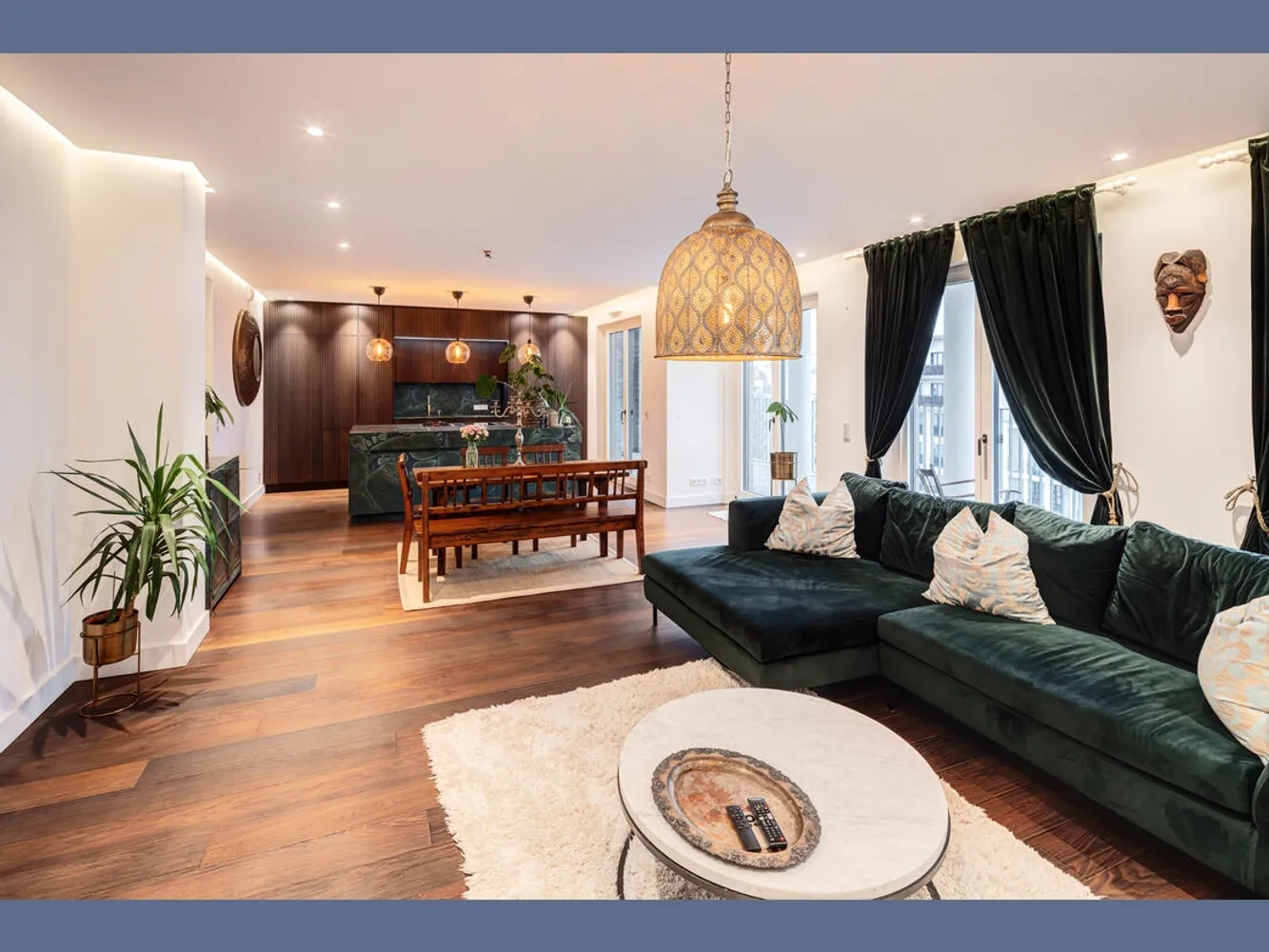 3 Zimmer Wohnung mit 118 m² in München – Bild 2