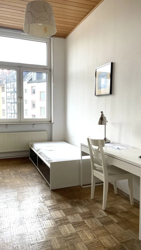 1 Zimmer Wohnung mit 14 m² in Frankfurt am Main – Bild 3