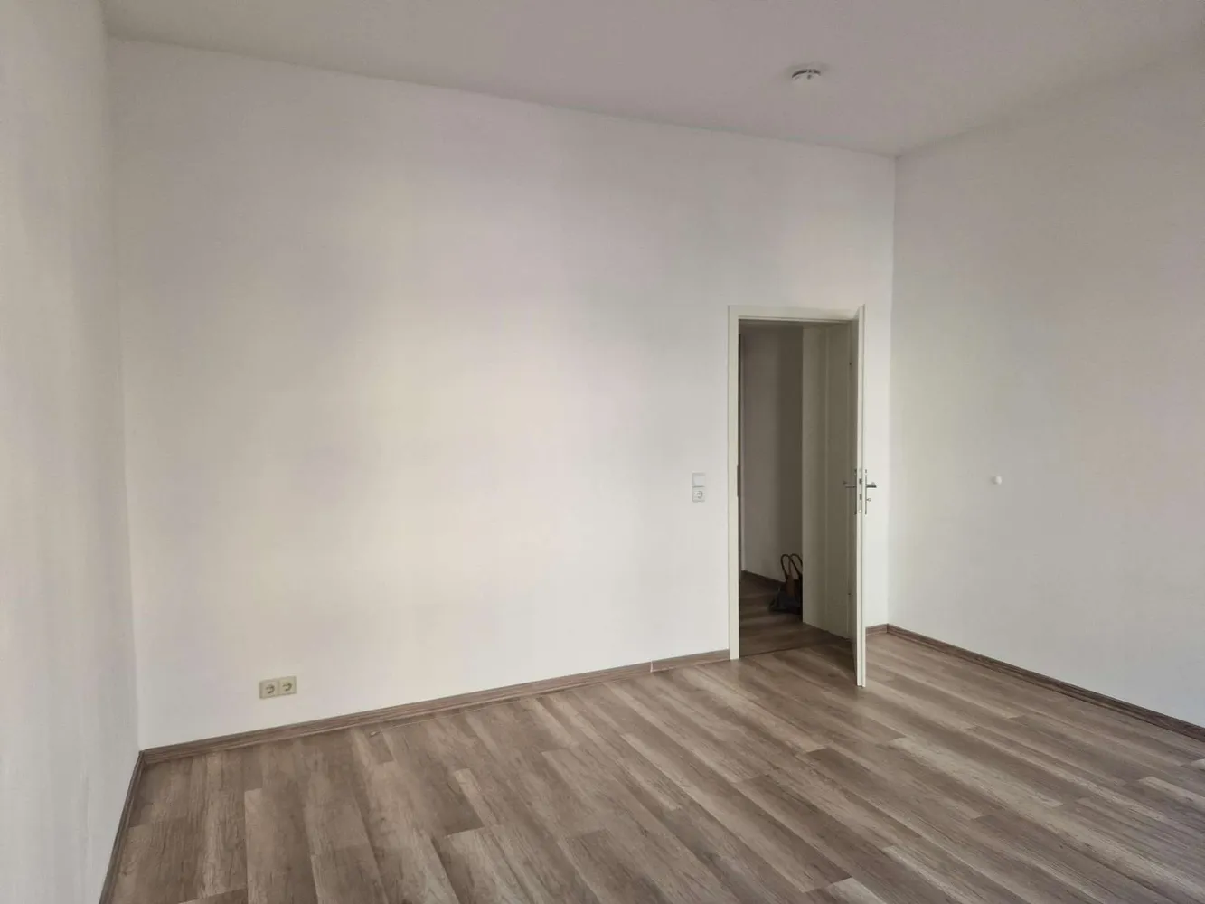 3 Zimmer Wohnung mit 75 m² in Delitzsch – Bild 2