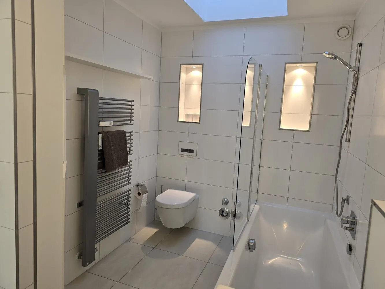 3 Zimmer Wohnung mit 124 m² in München – Bild 1