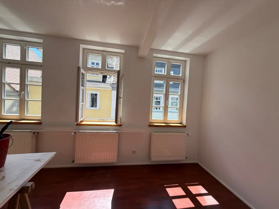 4 Zimmer Wohnung mit 90 m² in Marburg – Bild 1