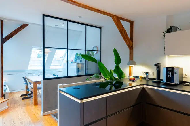 5 Zimmer Wohnung mit 124 m² in Hamburg – Bild 1