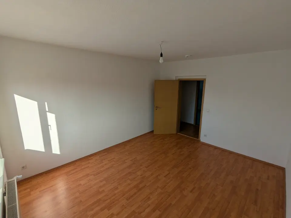 3 Zimmer Wohnung mit 61 m² in Zeitz – Bild 9