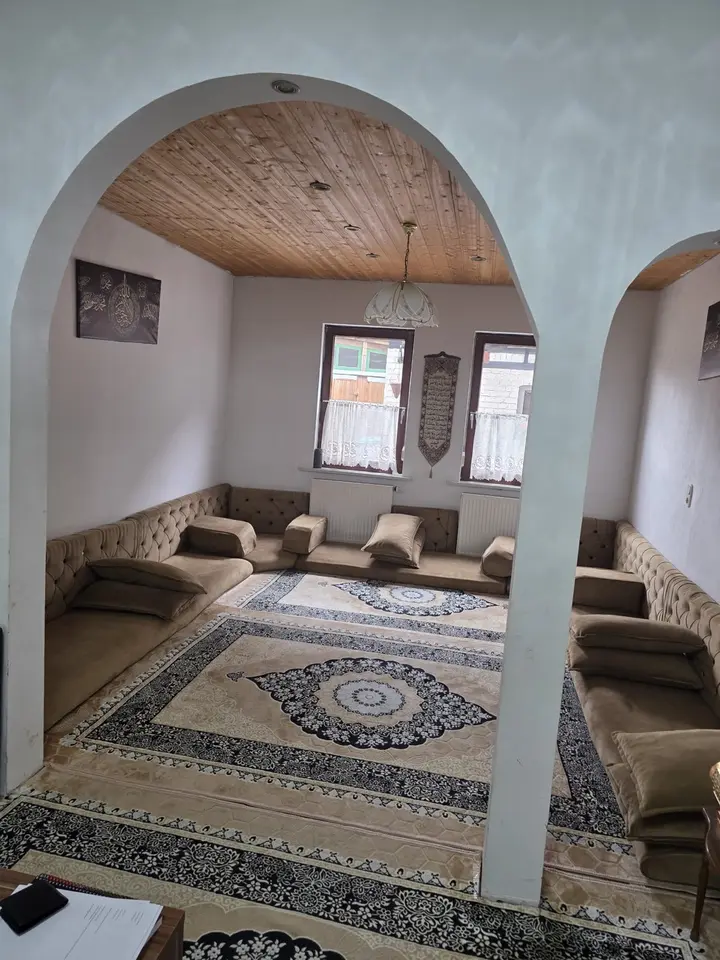 11 Zimmer Haus mit 253 m² in Einbeck – Bild 1
