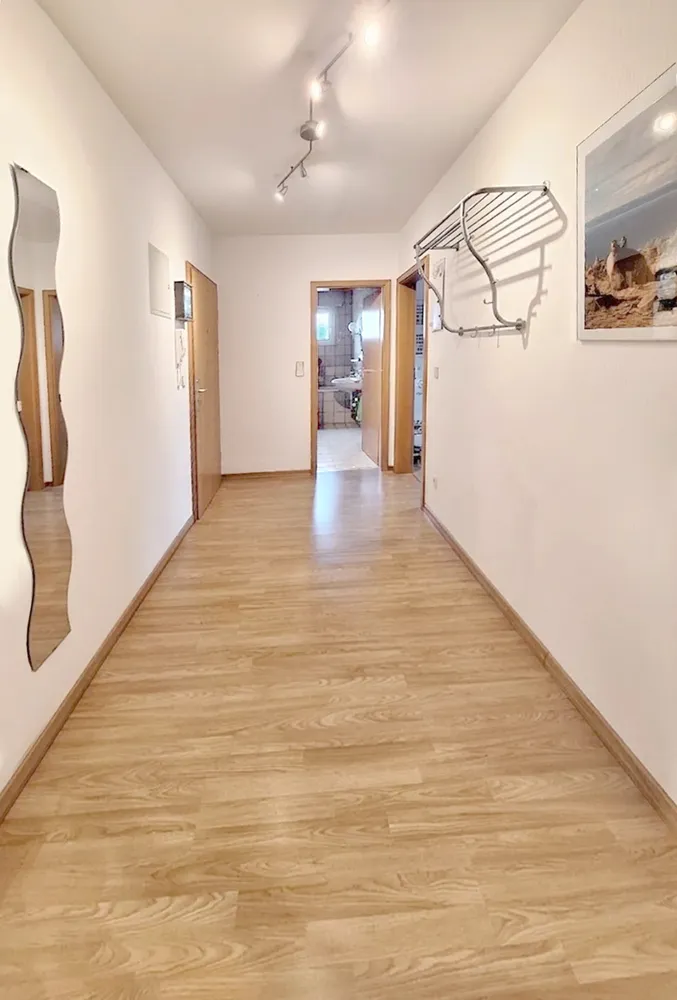 2 Zimmer Wohnung mit 73 m² in Köln – Bild 4