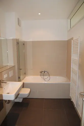 2 Zimmer Wohnung mit 57 m² in Berlin – Bild 8