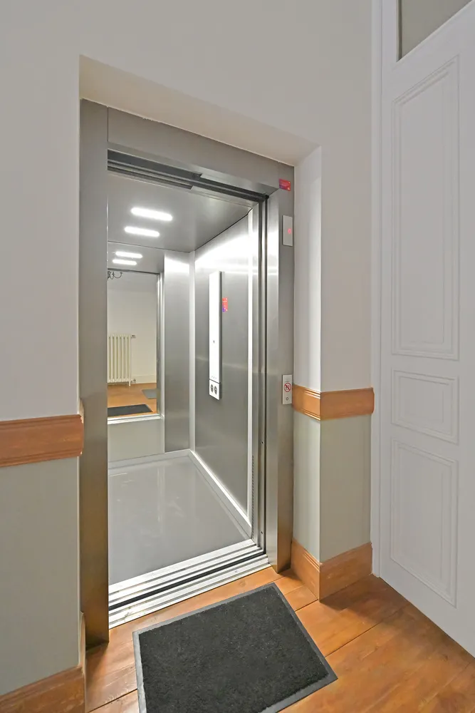 5 Zimmer Wohnung mit 199 m² in Wiesbaden – Bild 4