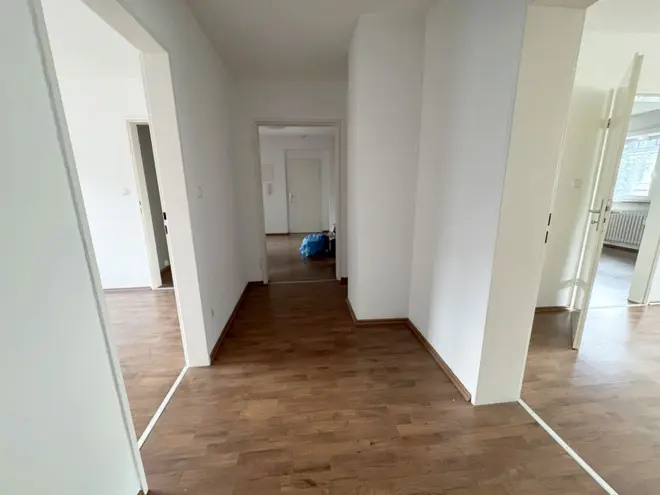 4 Zimmer Wohnung mit 109 m² in Wiesbaden – Bild 9