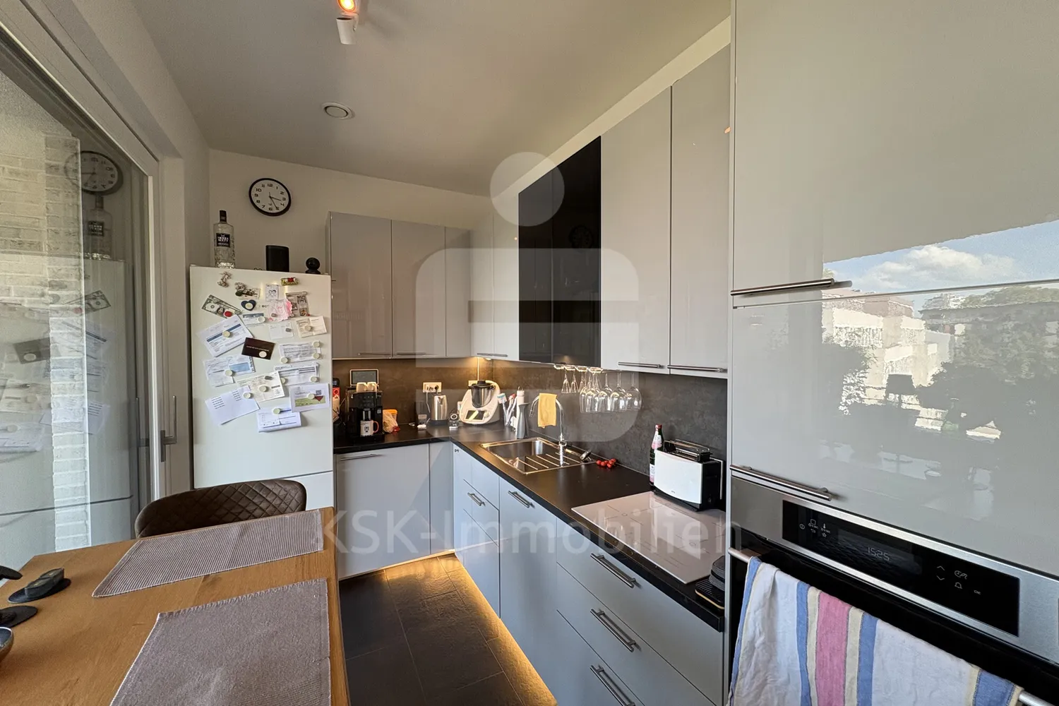 3 room apartment with 81 m² in Cologne – Photo 8