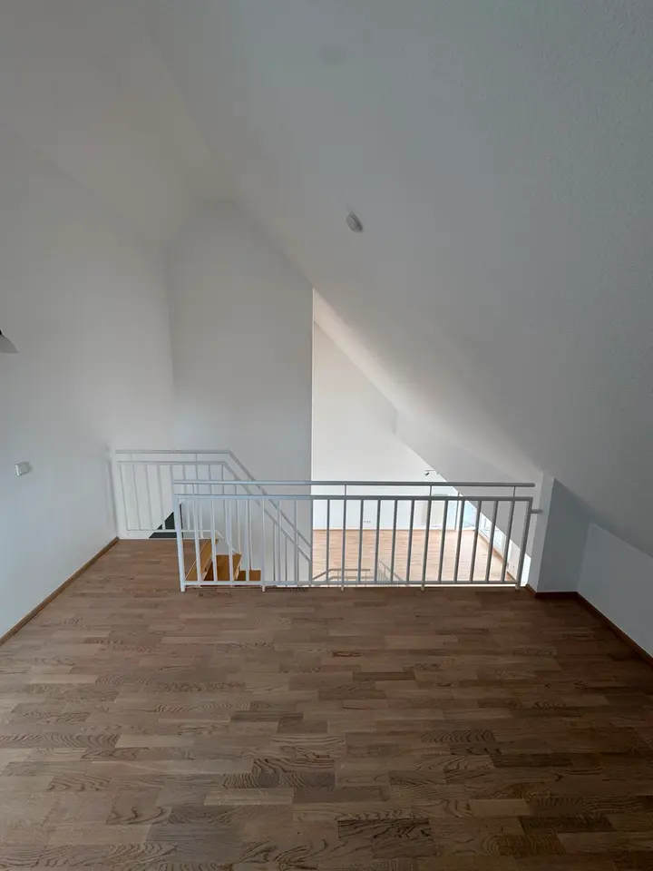 4 Zimmer Wohnung mit 99 m² in Nürnberg – Bild 3