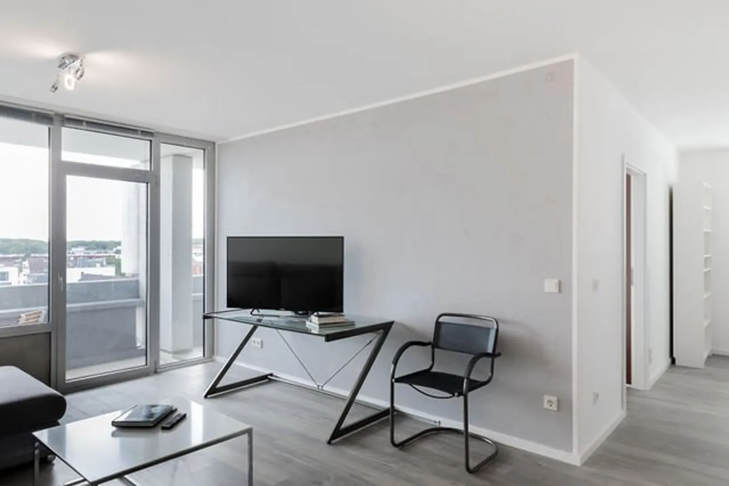 2 room apartment with 70 m² in Cologne – Photo 2