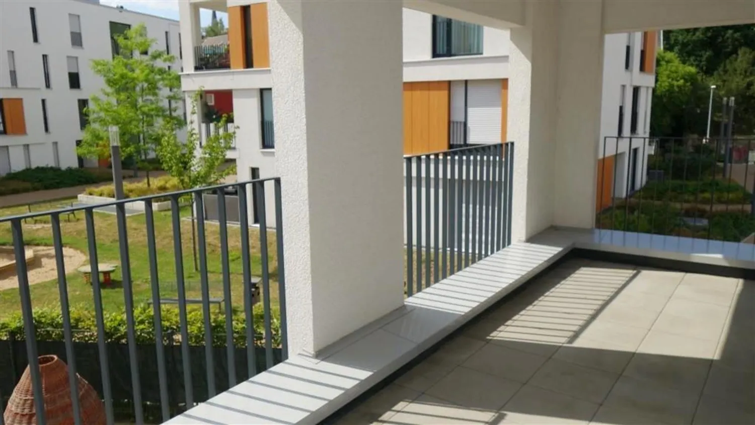 2 Zimmer Wohnung mit 79 m² in Mönchengladbach – Bild 4