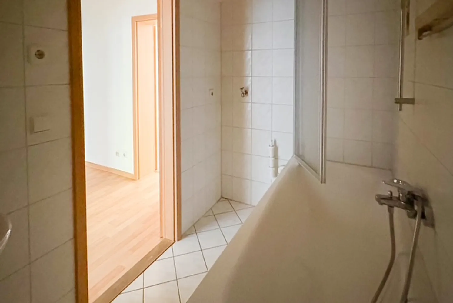 2 Zimmer Wohnung mit 53 m² in Chemnitz – Bild 3
