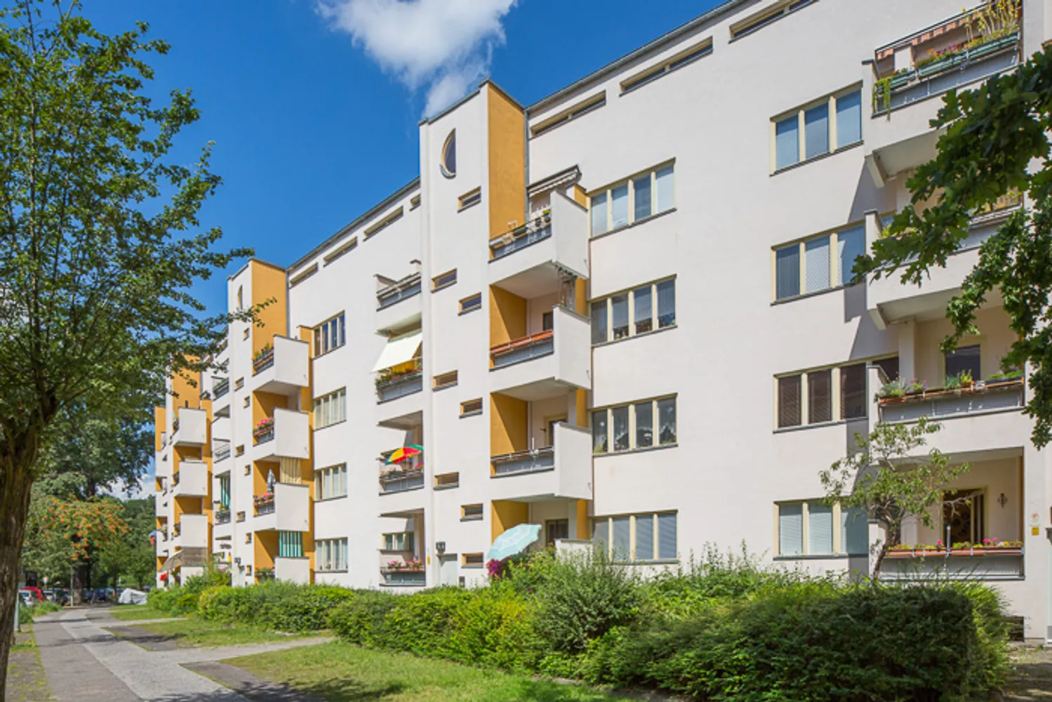 2 Zimmer Wohnung mit 49 m² in Berlin – Bild 1