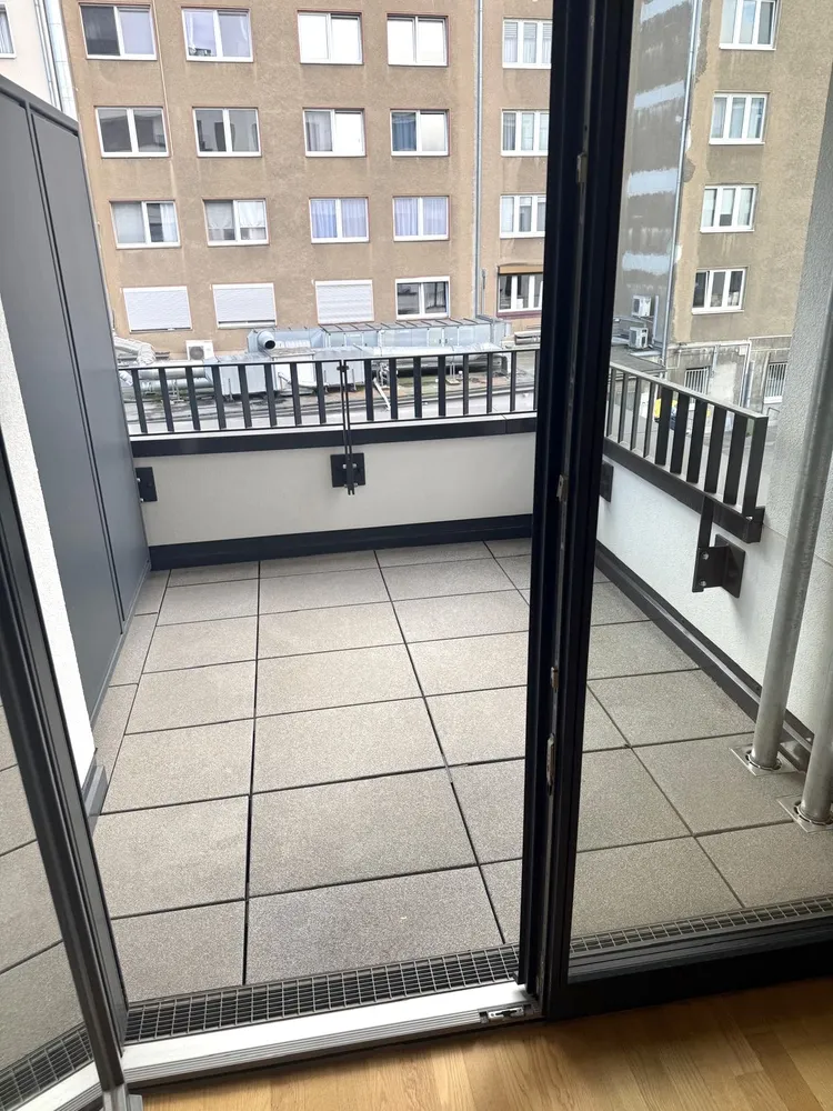 2 Zimmer Wohnung mit 45 m² in Düsseldorf – Bild 12