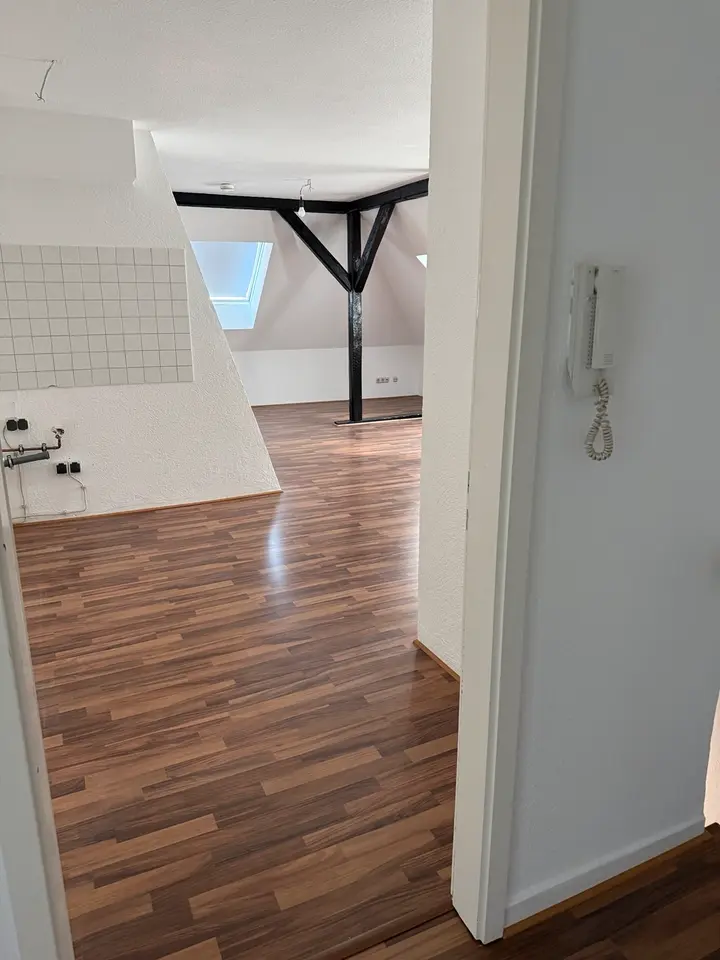 3 Zimmer Wohnung mit 87 m² in Bochum – Bild 2