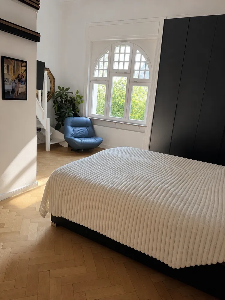 5 Zimmer Wohnung mit 180 m² in Wiesbaden – Bild 9