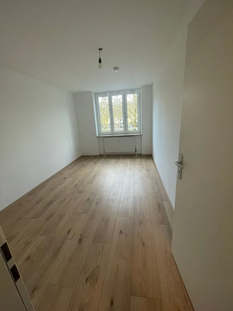 3 Zimmer Wohnung mit 74 m² in München – Bild 4