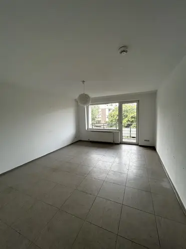 2 Zimmer Wohnung mit 64 m² in Düsseldorf – Bild 2