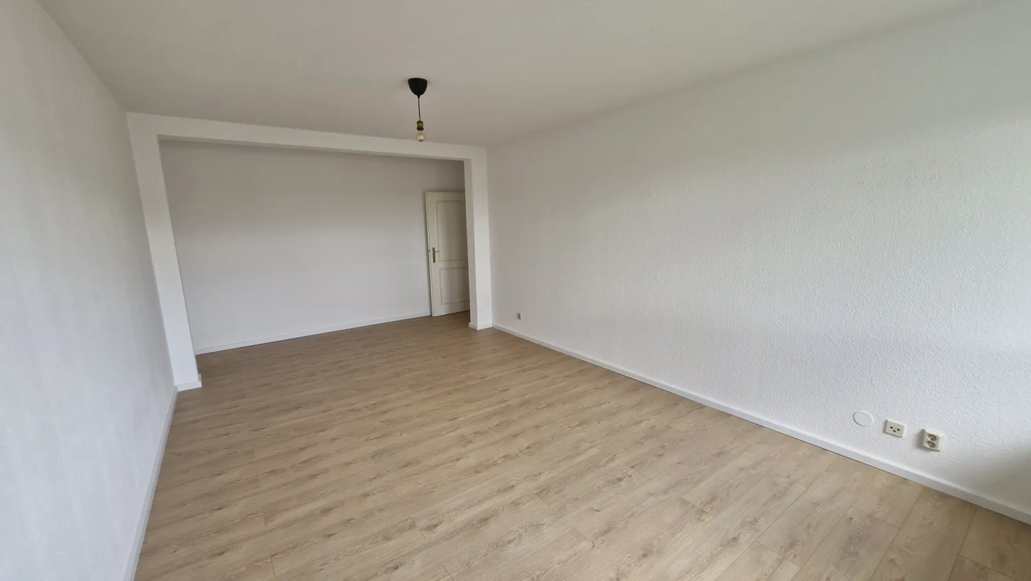 2 Zimmer Wohnung mit 80 m² in Magdeburg – Bild 8