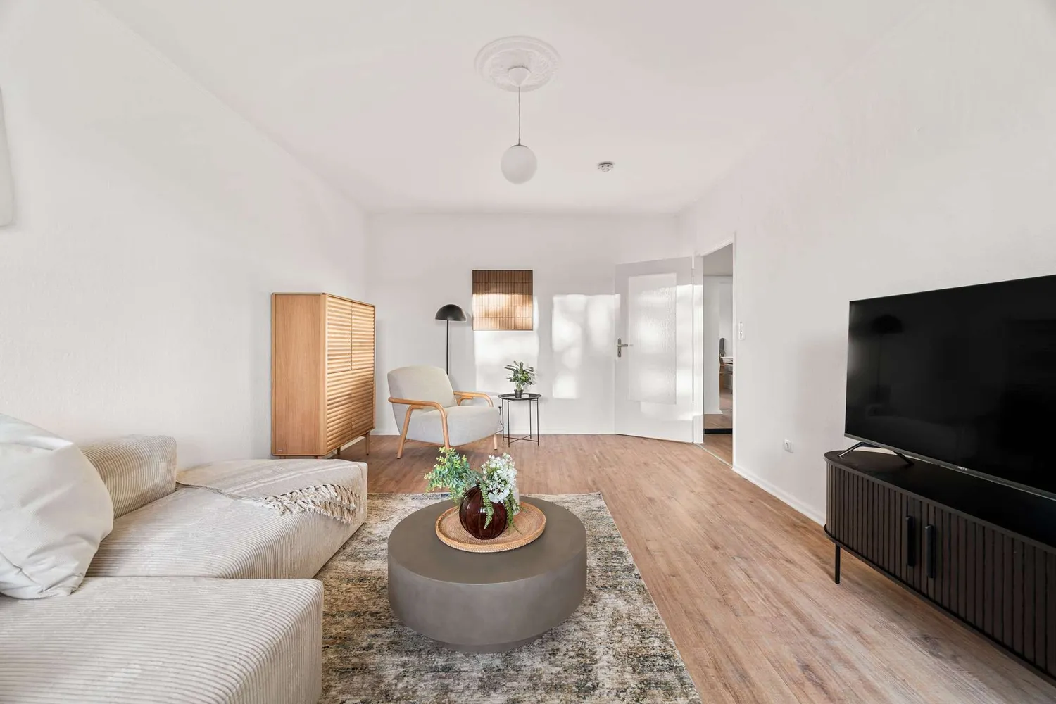 2 room apartment with 64 m² in Berlin – Photo 10