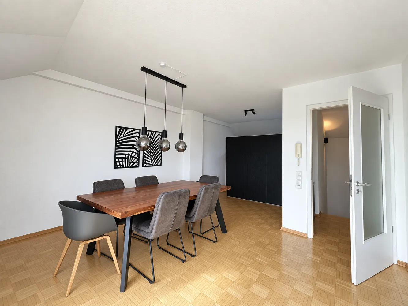 3 Zimmer Wohnung mit 125 m² in Köln – Bild 3