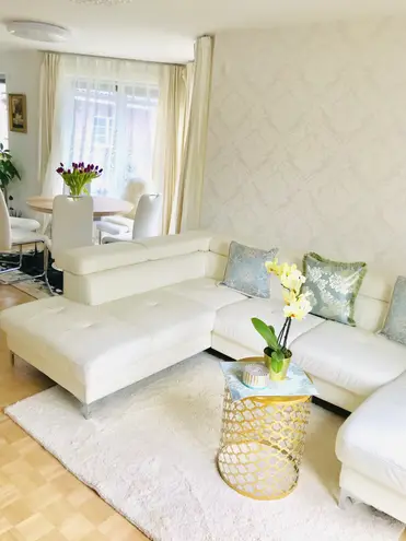 5 Zimmer Wohnung mit 110 m² in Hamburg – Bild 2