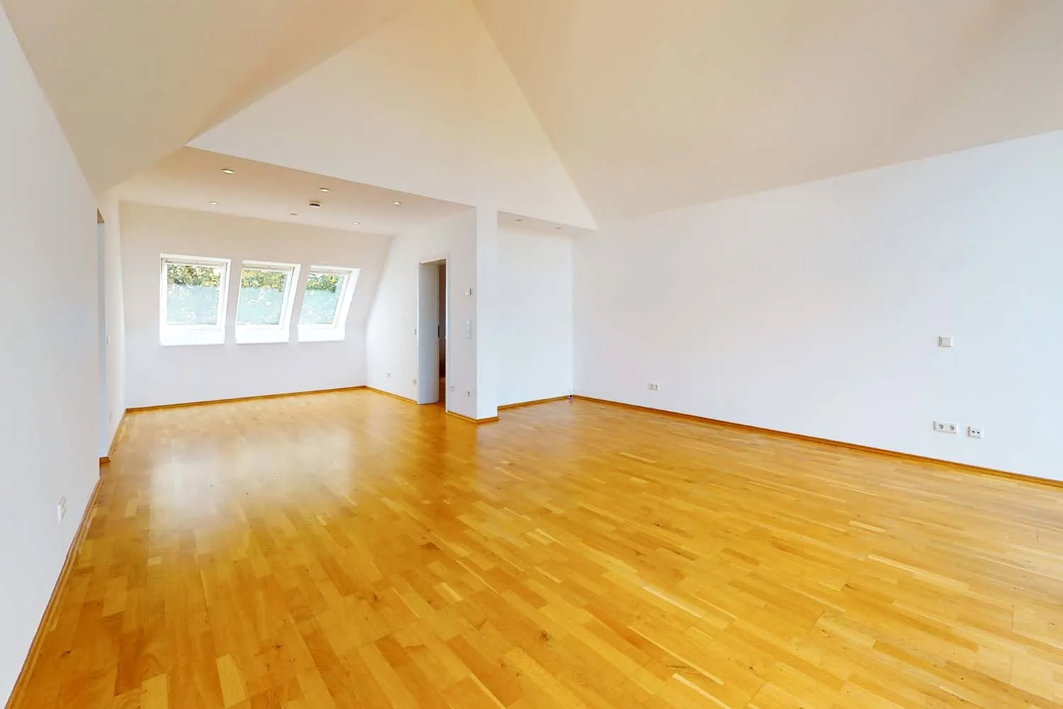 2 Zimmer Wohnung mit 85 m² in Düsseldorf – Bild 4
