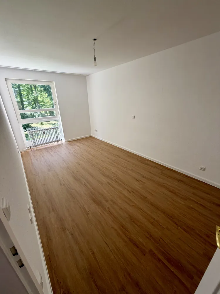 3 Zimmer Wohnung mit 90 m² in München – Bild 4