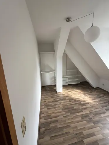 2 Zimmer Wohnung mit 78 m² in Berlin – Bild 10