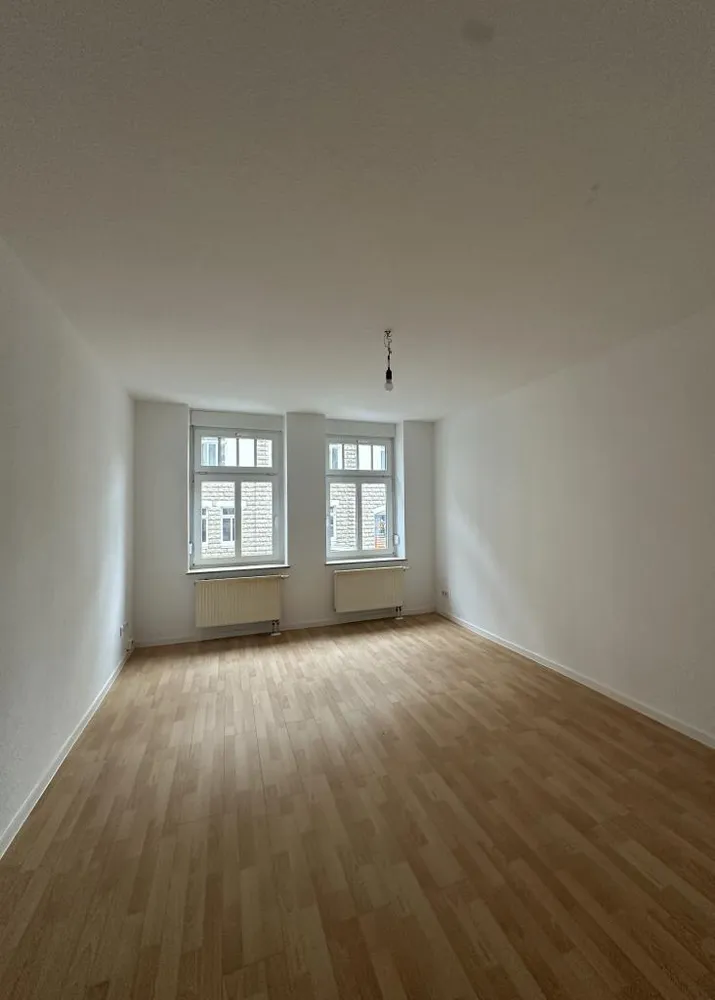 3 Zimmer Wohnung mit 64 m² in Weißenfels – Bild 2