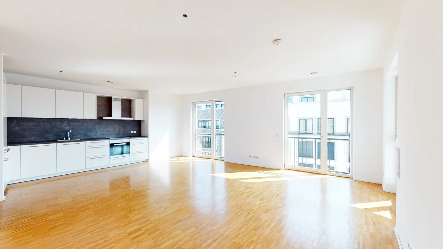 4 Zimmer Wohnung mit 120 m² in Frankfurt am Main – Bild 2