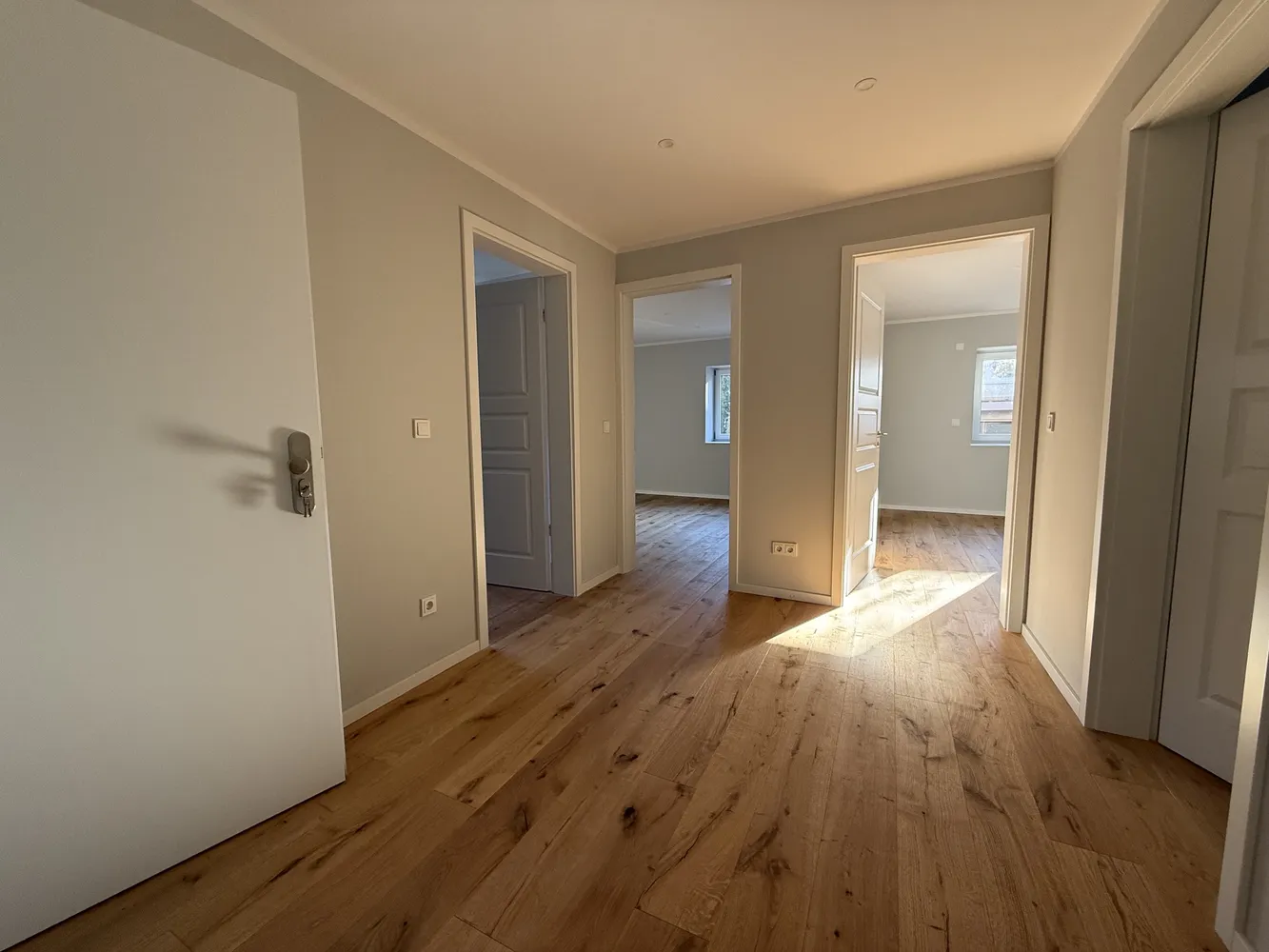 4 room apartment with 70 m² in Munich – Photo 2